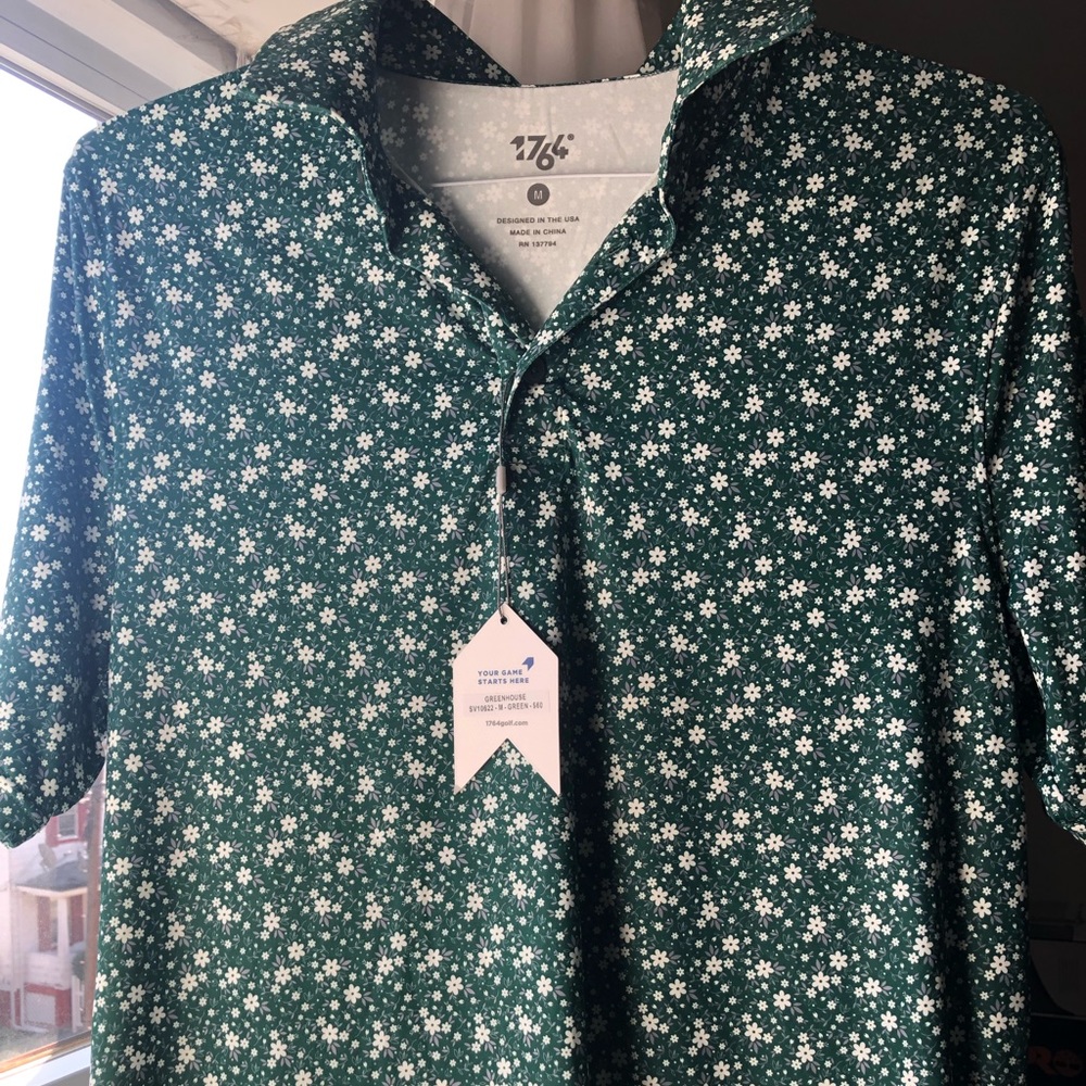 Brand new 1764 The Signature Collection Golf polo.     Men’s medium